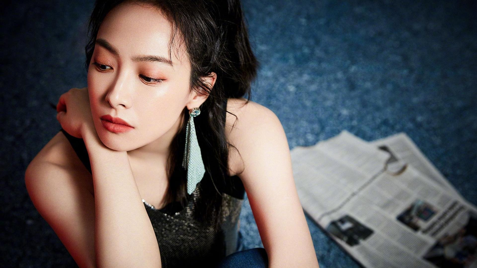 青少年足球战术对抗演练营在广州举行，青少年足球比赛视频